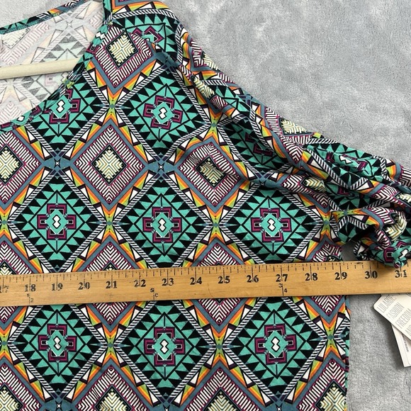 Women Tunic Tops XL Geometric Diamond Design Relaxed Casual Fit LuLaRoe - Picture 7 of 11